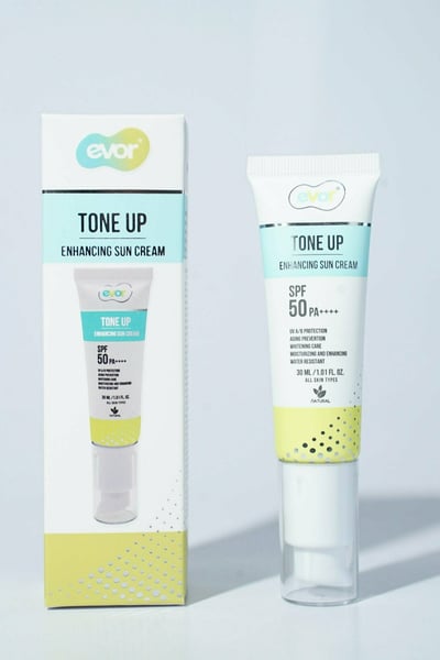 chăm sóc da evor Everyday Beauty Cream Tone Up 30ml - Kem Dưỡng Bảo Vệ Và Làm Đẹp Trong 1 Bước | EVOR